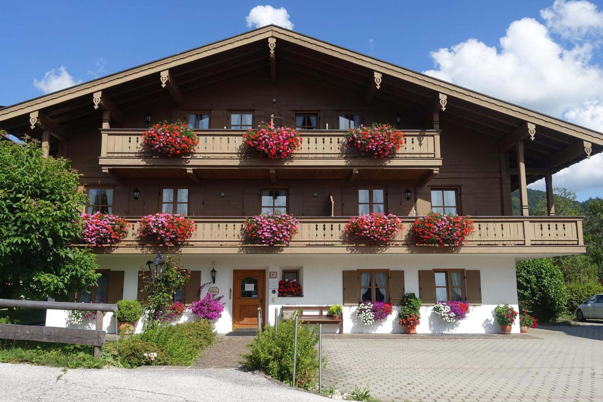 Haus Schmiederer Apartment Reit im Winkl Exterior photo